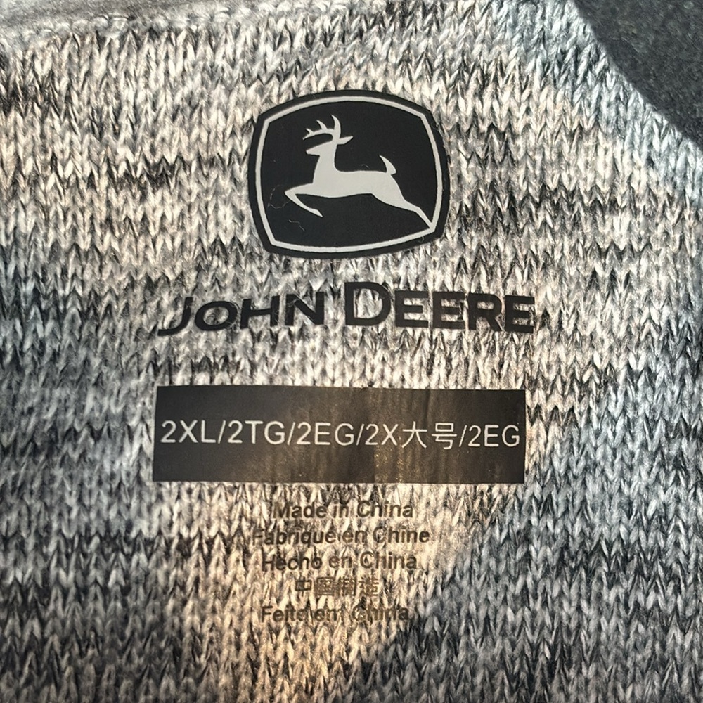 John Deere Hoodie 2XL Grey NWT - Picture 4 of 10